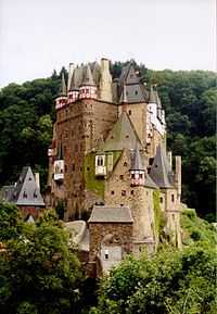 Burg Eltz, Ganerbenburg